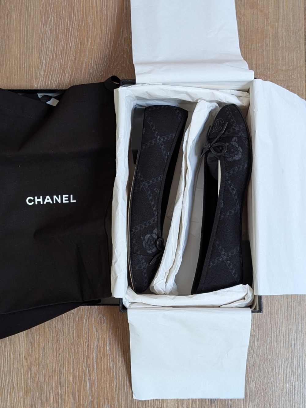 CHANEL Black Denim CC Bow Ballet Flats - Picture 10 of 10